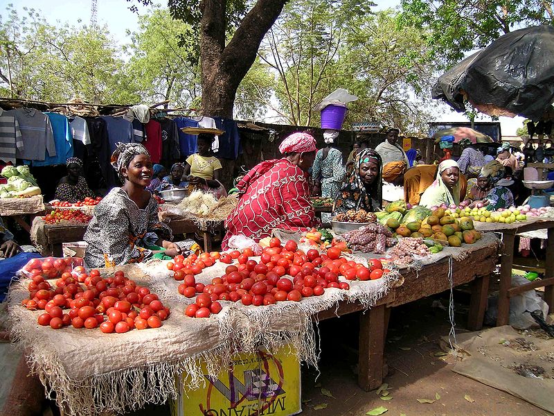 Femmes au marché de Sikasso