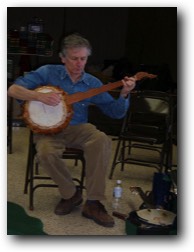 Mike Seeger - Gourd banjo